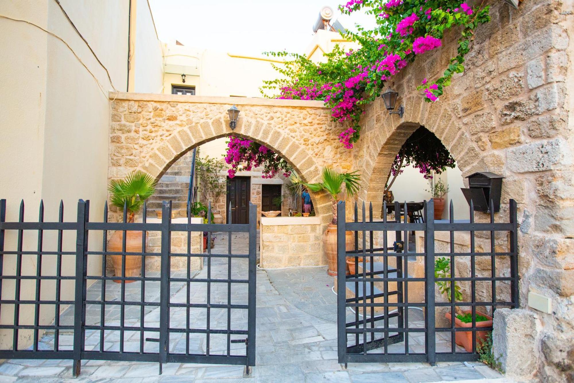Ferienwohnung The Old Town House Rhodes City Exterior foto